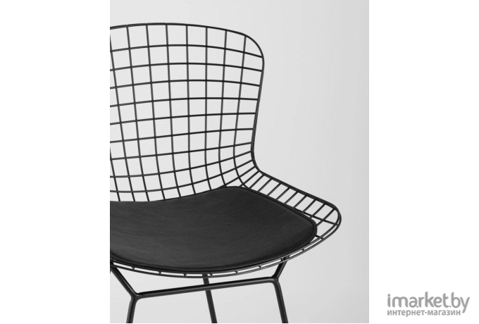 Барный стул Stool Group с низкой спинкой Bertoia черный/с черной подушкой [BTY-24L-P6 BL/BL]