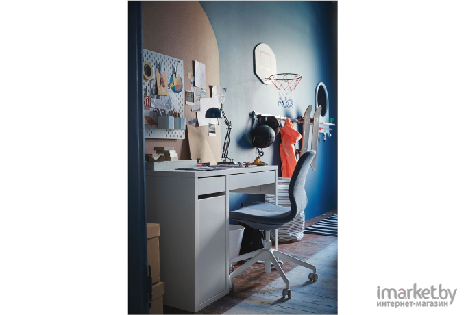 Письменный стол Ikea Микке 105x50 белый (802.130.74)