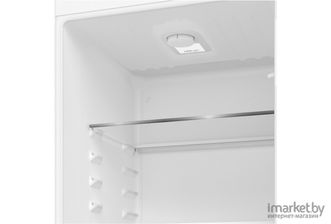 Холодильник Indesit IBD 18 белый